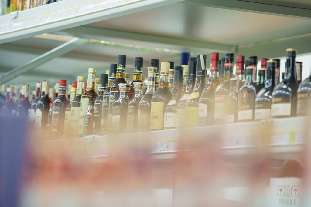 Siūloma keisti tvarką dėl prekybos alkoholiu draudimo rugsėjo 1-ąją –