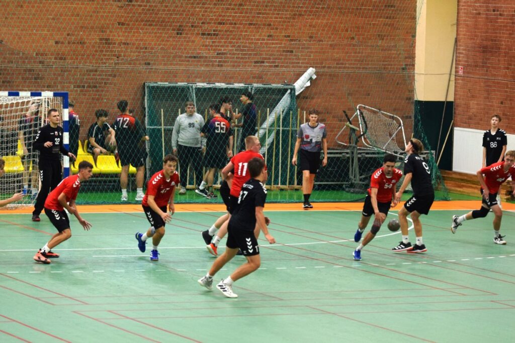 Tarptautiniame rankinio turnyre užimtos prizinės vietos