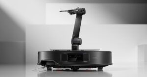 Geriausi CES 2025 robotai dulkių siurbliai: Roborock, Dreame, Ecovacs ir