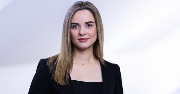 Skolinimosi aktyvumui didėjant, susidomėjimas terminuotaisiais indėliais išlieka vangus